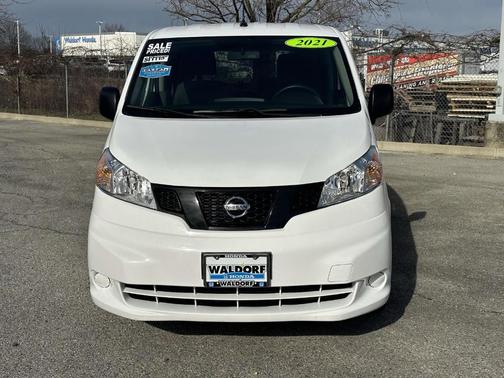 2021 Nissan NV200 S