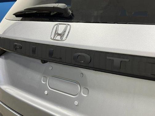 2025 Honda Pilot TrailSport AWD
