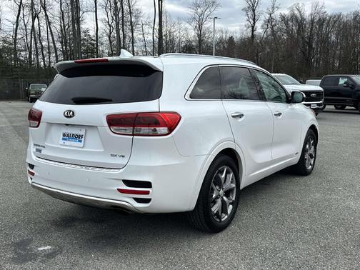 2018 Kia Sorento SX