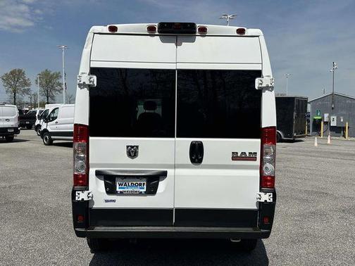 Bright White Clearcoat 2022 RAM ProMaster 2500 High Roof