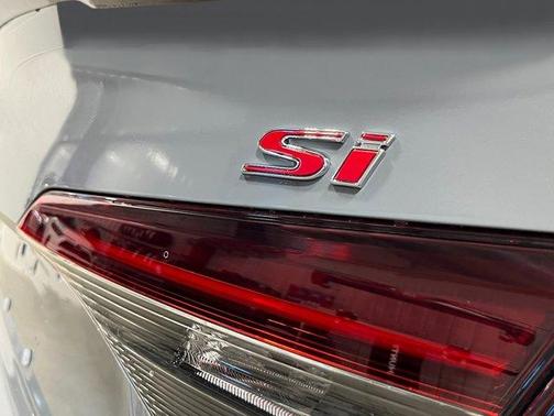 2026 Honda Civic Si Base