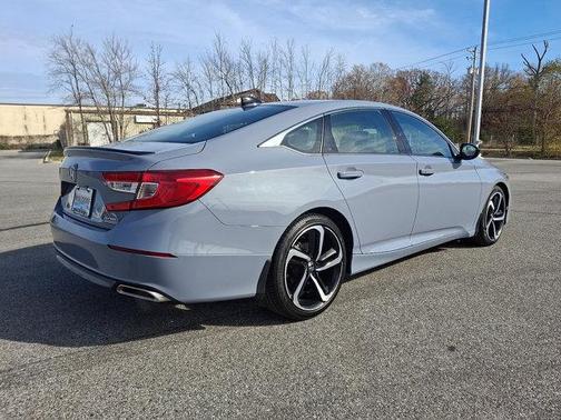 2022 Honda Accord Sport SE
