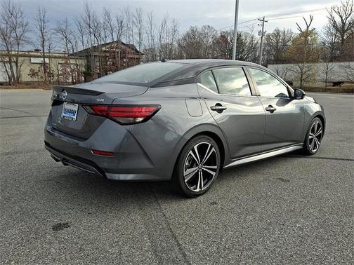 2022 Nissan Sentra SR