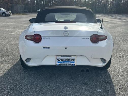 2022 Mazda MX-5 Miata Grand Touring