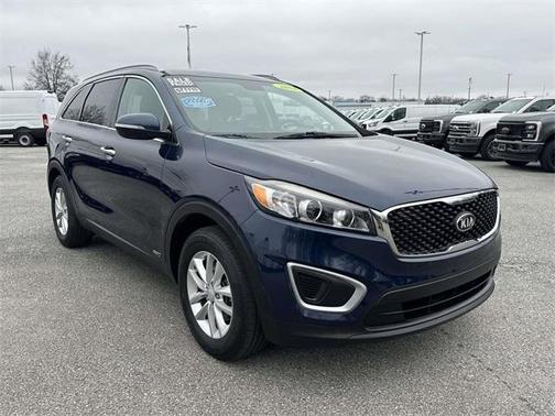 2018 Kia Sorento LX