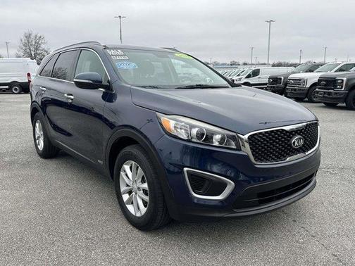 2018 Kia Sorento LX