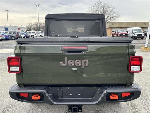 2022 Jeep Gladiator Mojave