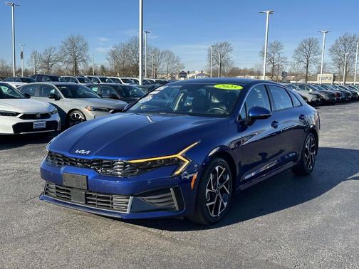 2025 Kia K5 EX