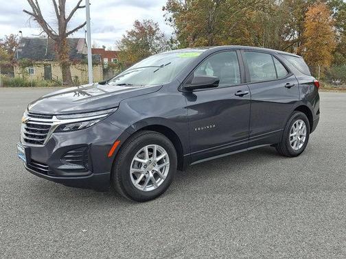 2022 Chevrolet Equinox LS
