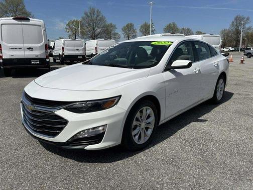 Summit White 2022 Chevrolet Malibu LT