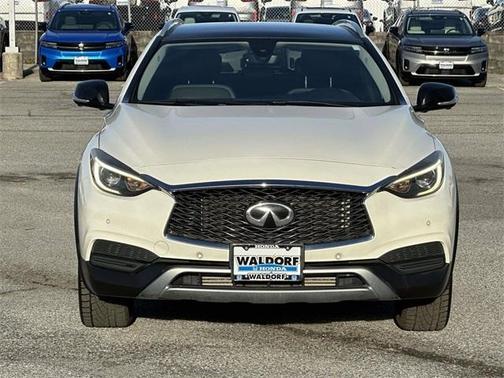 2019 INFINITI QX30 Luxe