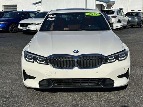 2021 BMW 330 i xDrive