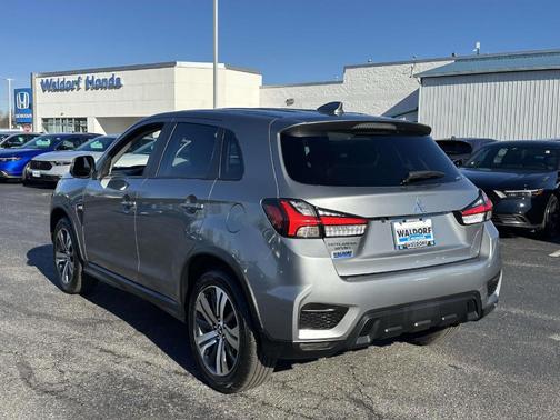 2024 Mitsubishi Outlander Sport 2.0 ES