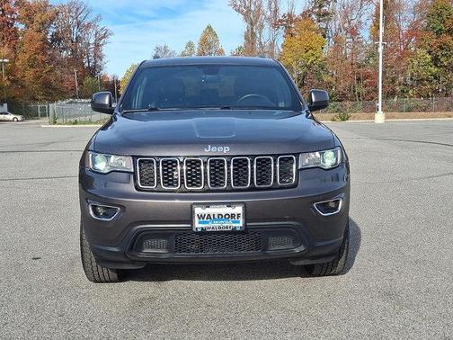 2018 Jeep Grand Cherokee Laredo E