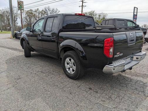 Super Black 2012 Nissan Frontier SV
