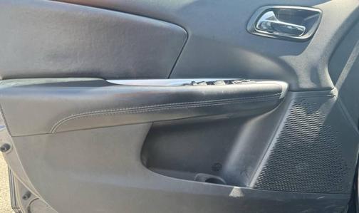 Granite Pearlcoat 2017 Dodge Journey SXT