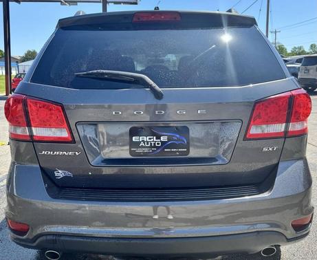 Granite Pearlcoat 2017 Dodge Journey SXT