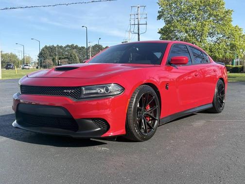 Redline Red Tricoat Pearl 2016 Dodge Charger SRT Hellcat