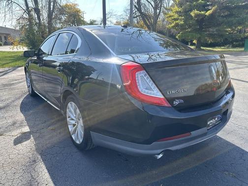 Black 2014 Lincoln MKS Base