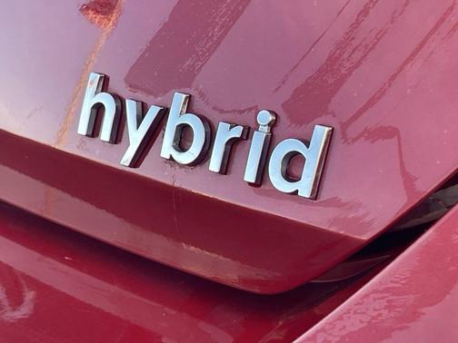 2022 Hyundai ELANTRA HEV Limited