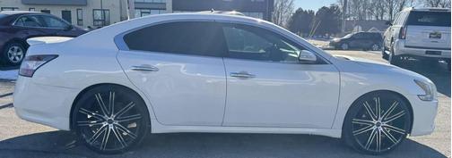 2014 Nissan Maxima SV