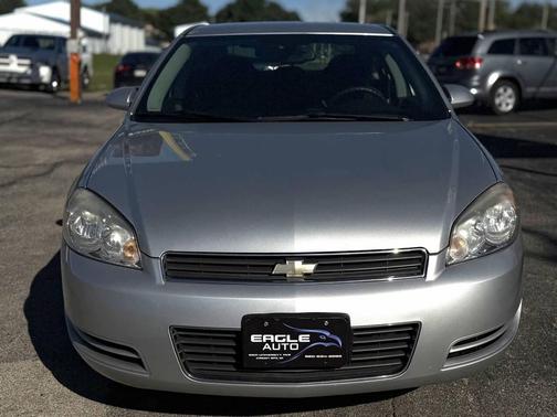Silver Ice Metallic 2010 Chevrolet Impala LS