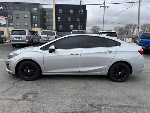 2019 Chevrolet Cruze LT
