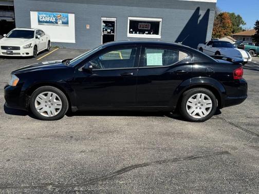 2012 Dodge Avenger SE
