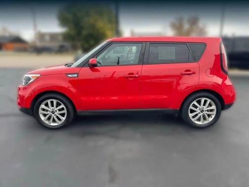 2017 Kia Soul +