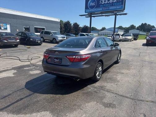 2017 Toyota Camry SE