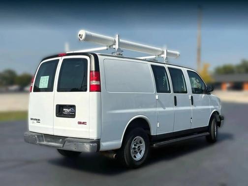 2014 GMC Savana 2500 Work Van