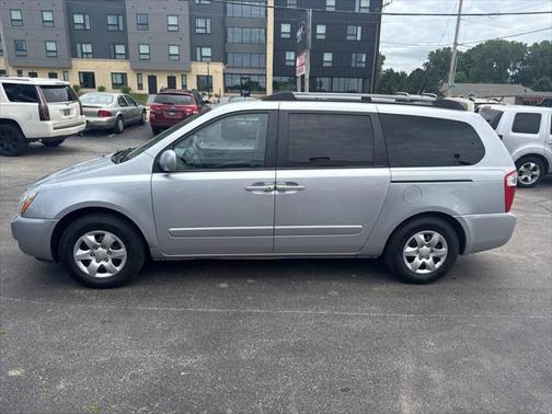 2006 Kia Sedona LX