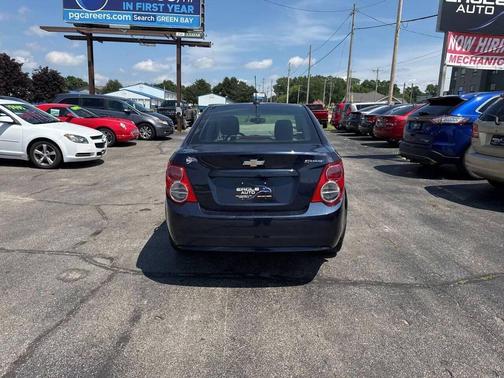 2015 Chevrolet Sonic LS