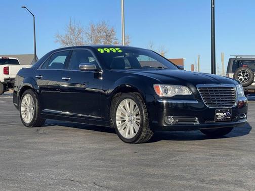 2011 Chrysler 300C Base