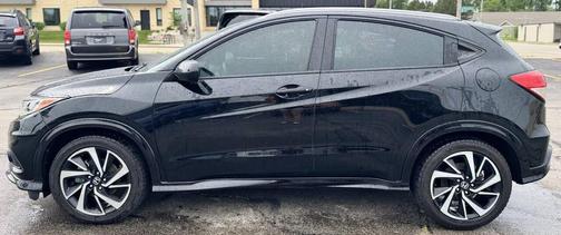 Crystal Black Pearl 2020 Honda HR-V 2WD Sport