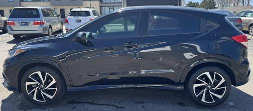 Crystal Black Pearl 2020 Honda HR-V 2WD Sport
