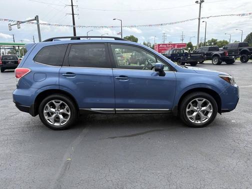 Quartz Blue Pearl 2017 Subaru Forester 2.5i Touring