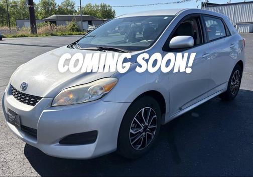 Classic Silver Metallic 2012 Toyota Matrix L