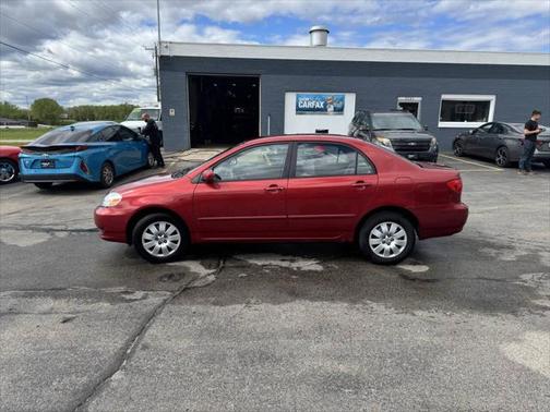 2004 Toyota Corolla LE