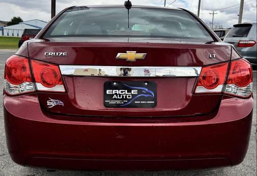 Red 2015 Chevrolet Cruze 1LT