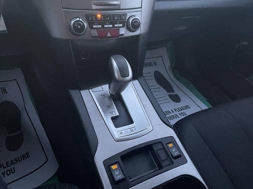 2012 Subaru Outback 2.5i Premium