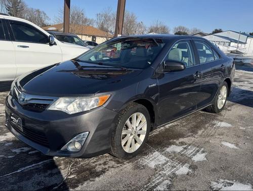 2012 Toyota Camry Hybrid XLE