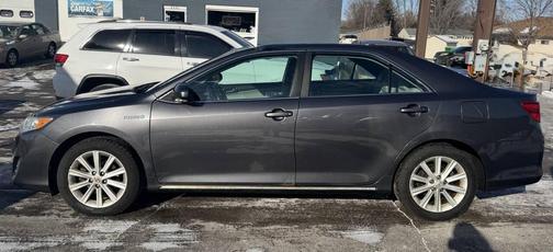 2012 Toyota Camry Hybrid XLE