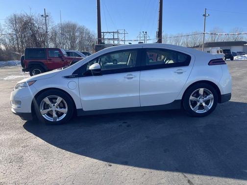 2013 Chevrolet Volt Base