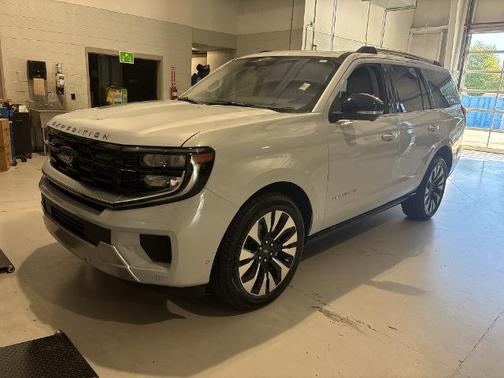 SPACE SILVER METALLIC 2025 Ford Expedition PLATINUM