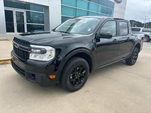 SHADOW BLACK 2024 Ford Maverick XLT