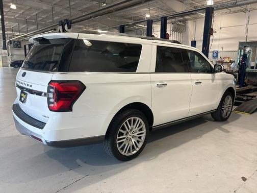 OXFORD WHITE 2024 Ford Expedition LIMITED