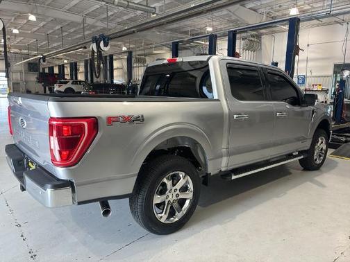 ICONIC SILVER METALLIC 2023 Ford F-150