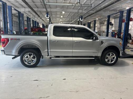 ICONIC SILVER METALLIC 2023 Ford F-150