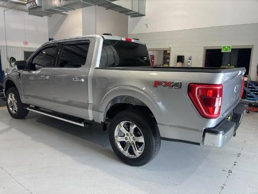 ICONIC SILVER METALLIC 2023 Ford F-150